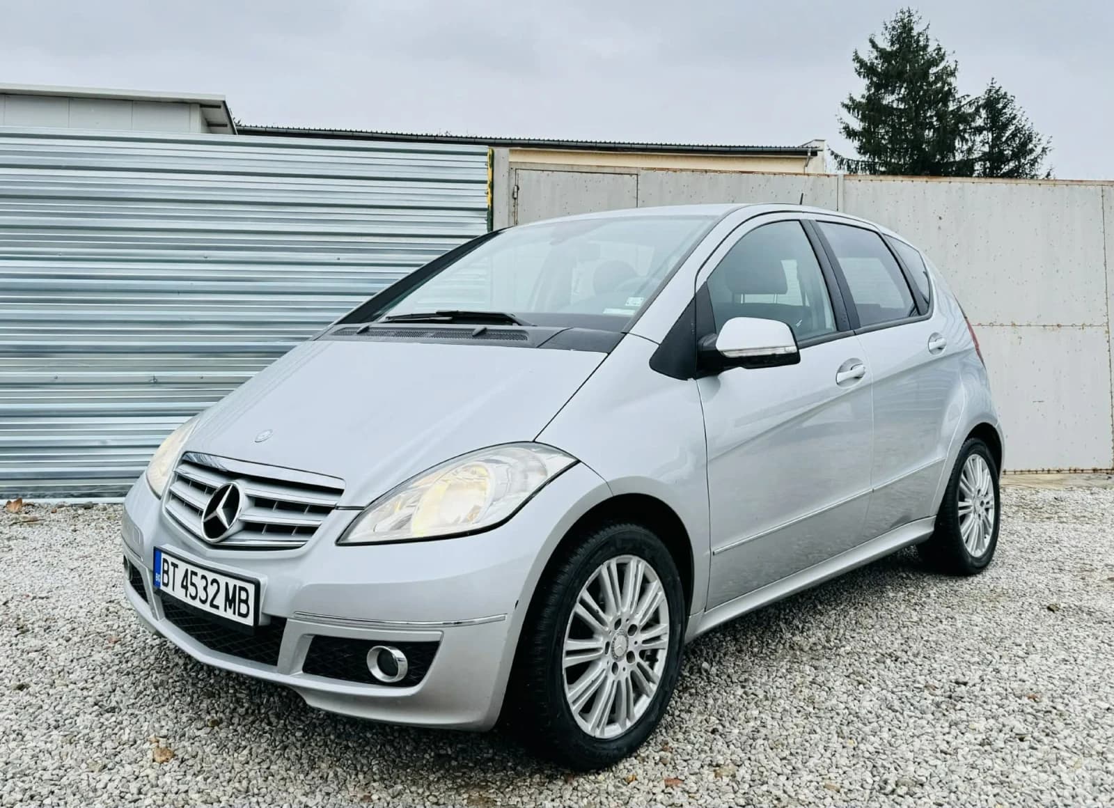 Mercedes-Benz A